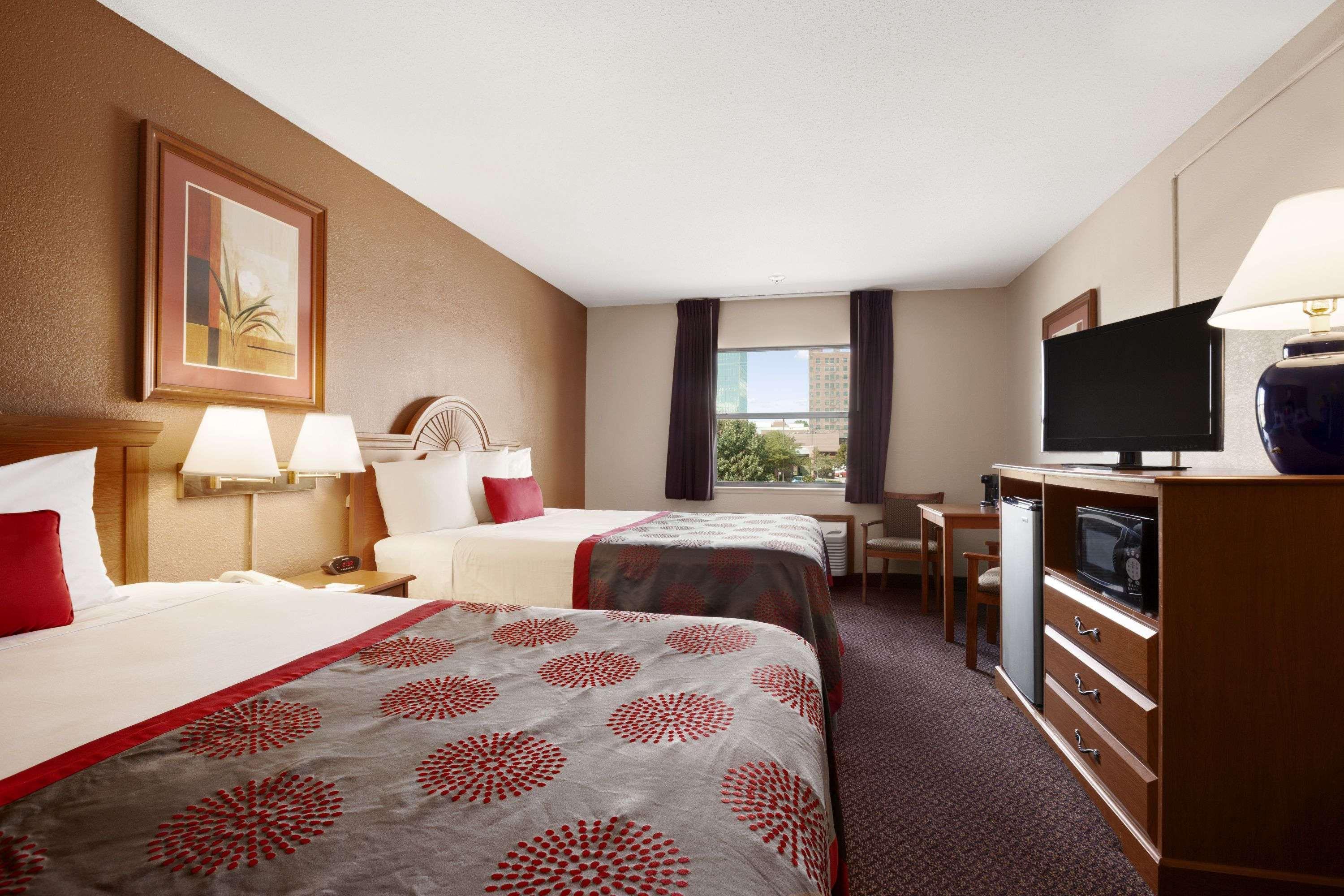 Ramada By Wyndham Sioux City Eksteriør billede
