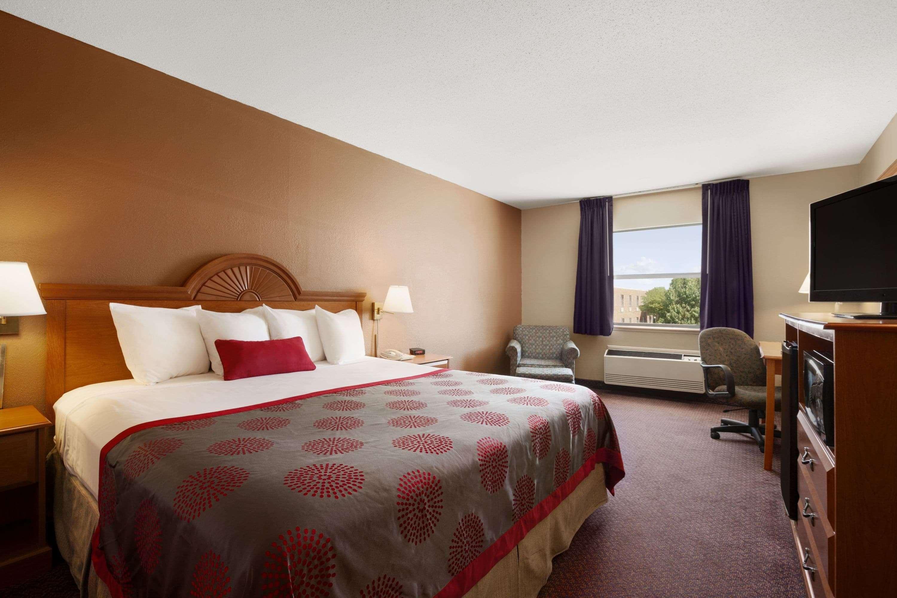 Ramada By Wyndham Sioux City Eksteriør billede