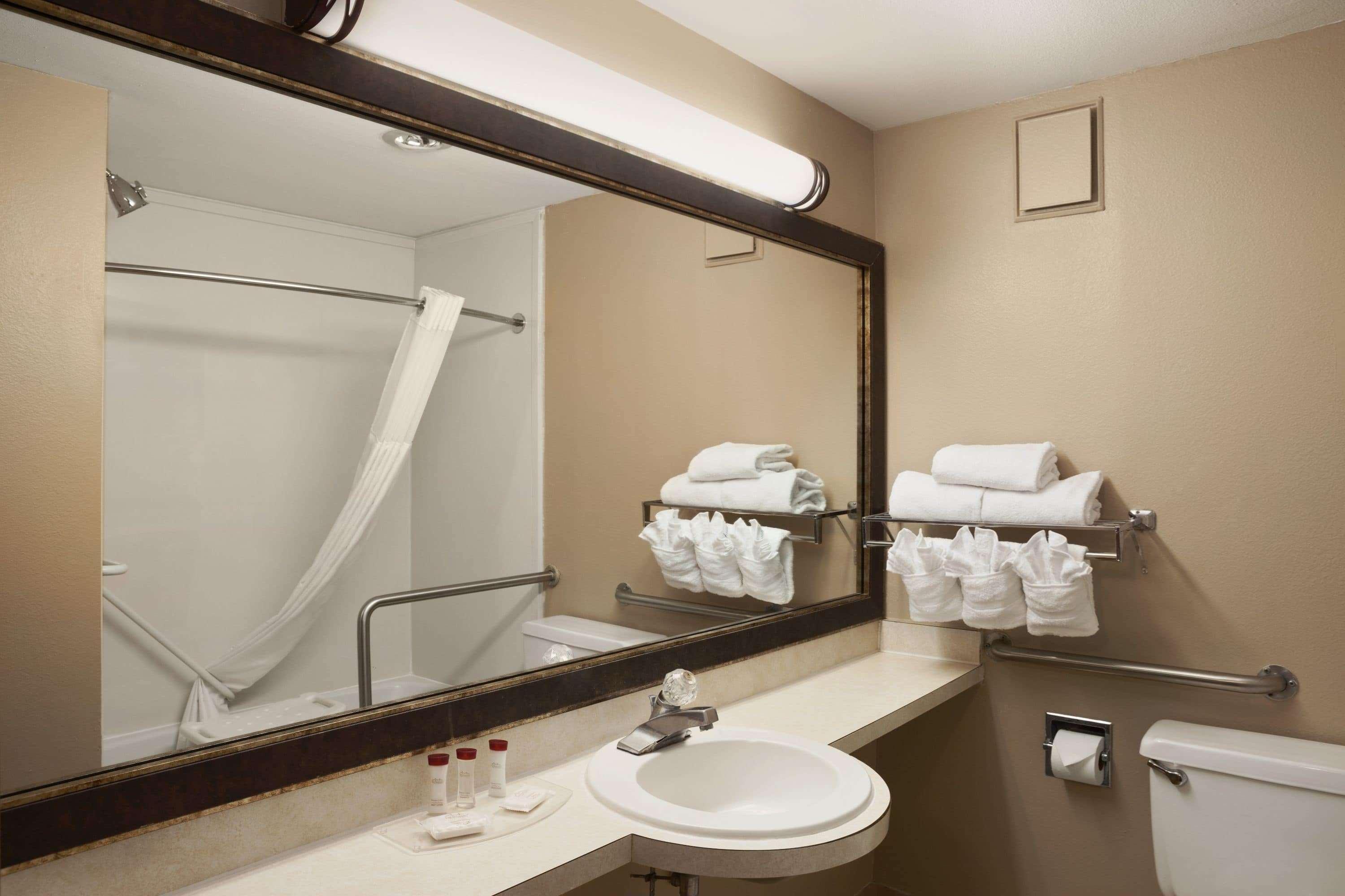 Ramada By Wyndham Sioux City Eksteriør billede