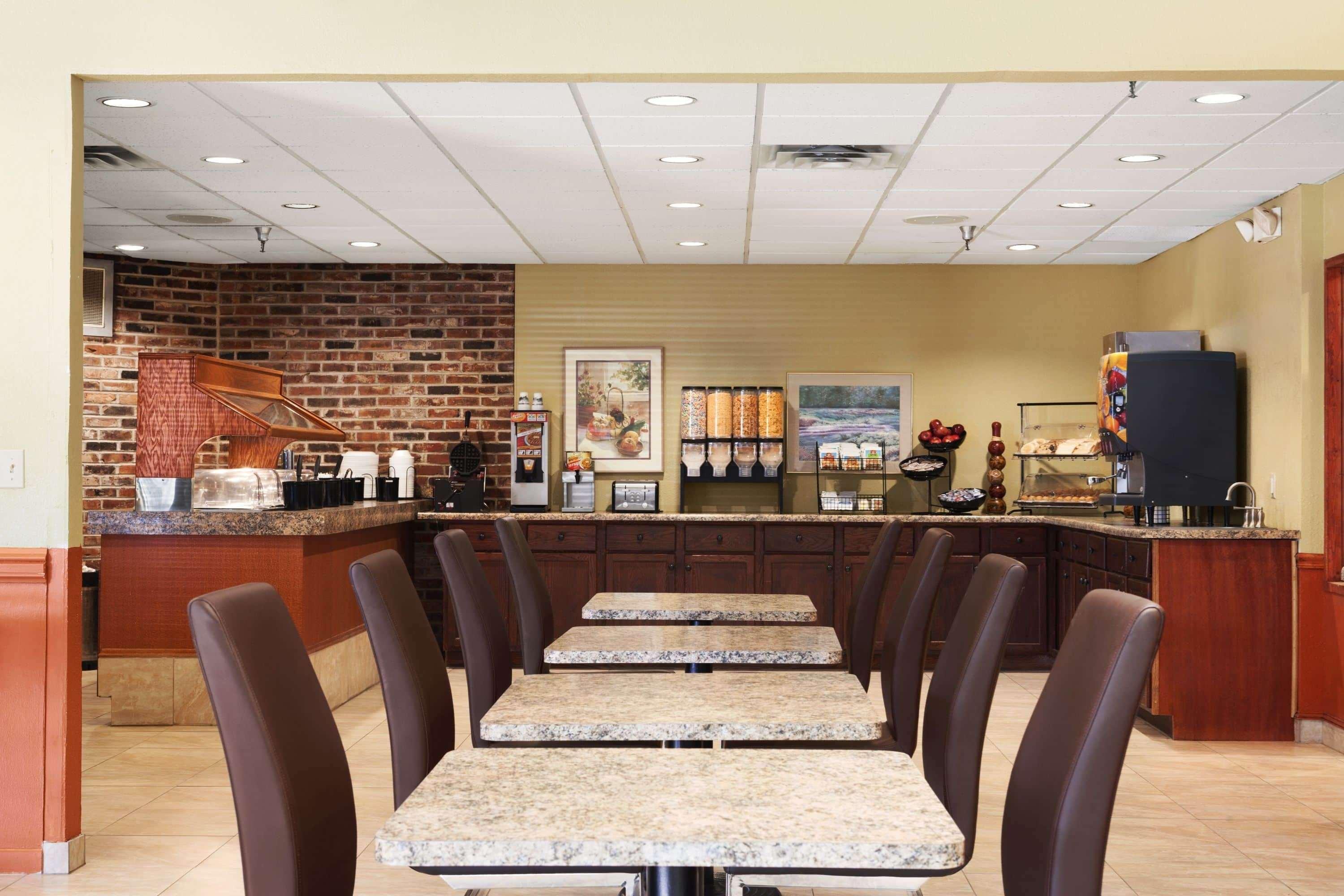 Ramada By Wyndham Sioux City Eksteriør billede