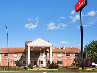 Ramada By Wyndham Sioux City Eksteriør billede